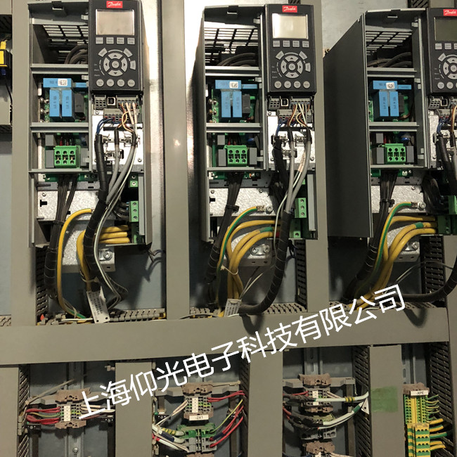 ����˹׃�l����Ҋ(ji��n)���Ͻ��x����