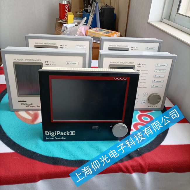 ���ܙC(j��)MOOG�¸�30�c(di��n)100�c(di��n)�ں�������S�޹���