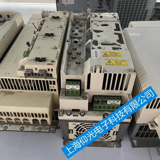 �e��_��CABB�ŷ������S��-MotiFlex e180��4018�S��