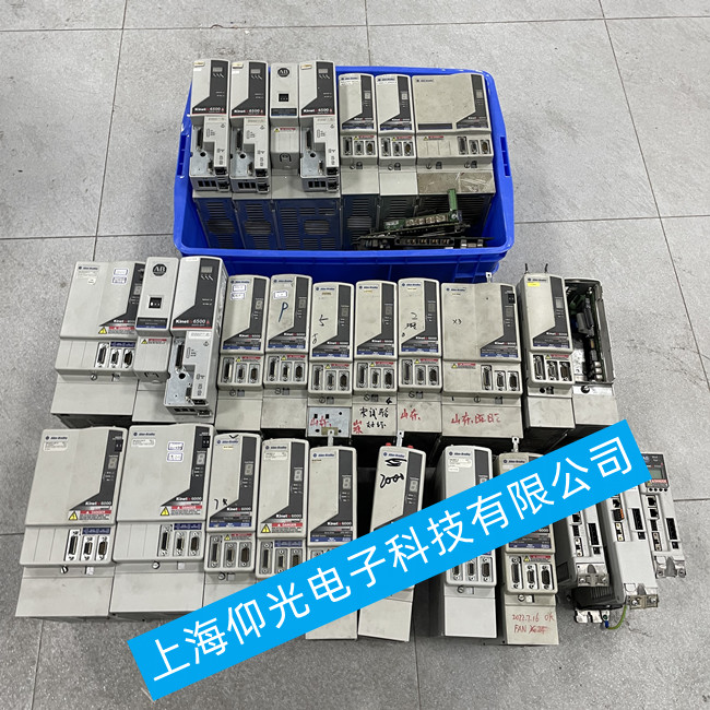 AB Kinetix 350�ŷ������S�ވ󾯴��aF07����