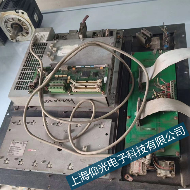 ���|���T�Ӕ��ؾS��840Dϵ�y400553Bus�������φ��}�S��