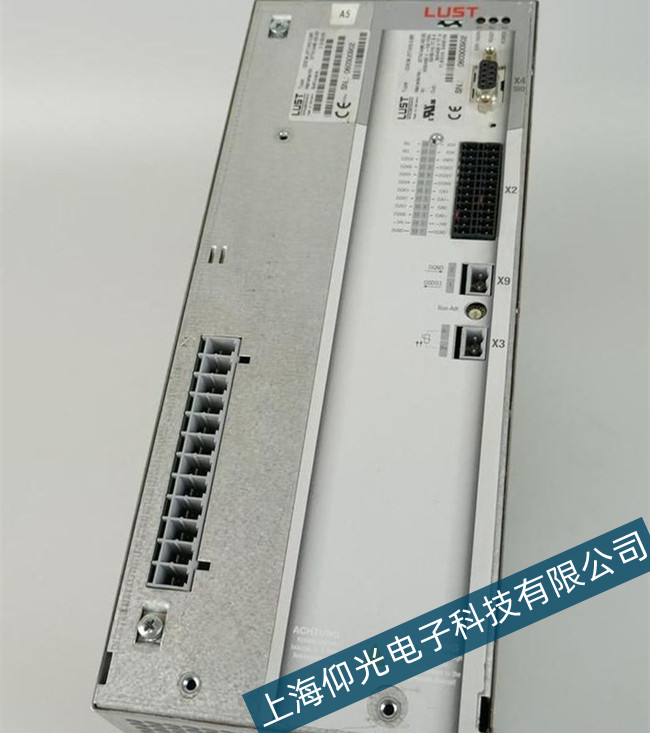 ����·˹���ŷ�������E-OV������a�S�޷���