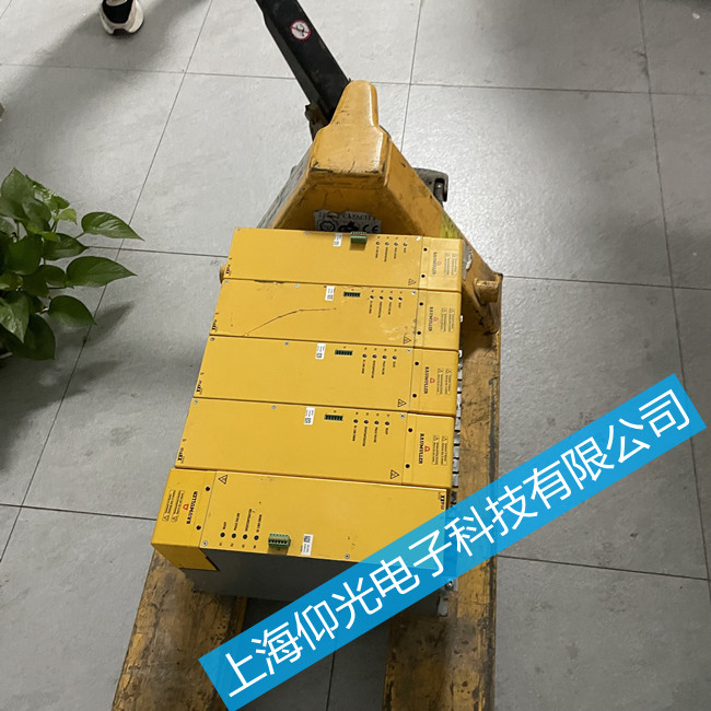 �U����/�������(q��)��(d��ng)���S�ޟᾀ-BM4600ϵ�Ј�(b��o)���ԴP0261�@ʾ4�S��