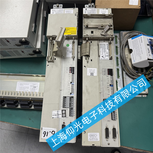 �������T���ŷ��(q��)��(d��ng)���S�ރr(ji��)��-611u���ψ�(b��o)��007�S�޷���